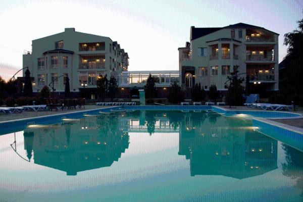 Marco Polo Hotel Ульяновка Екстер'єр фото