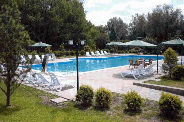Marco Polo Hotel Ульяновка Екстер'єр фото